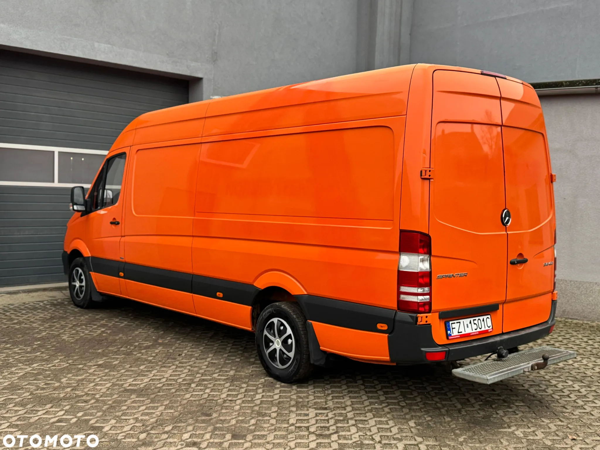 Mercedes-Benz Sprinter - 9