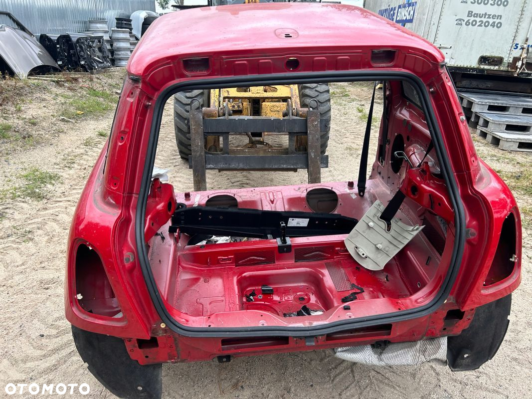 MINI R56 TYŁ NADWOZIA - 3
