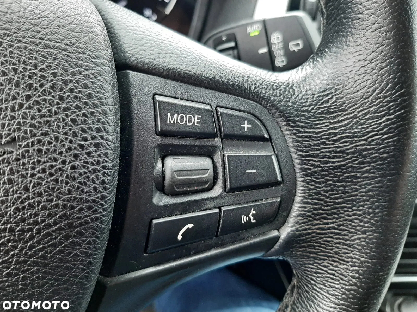 BMW Seria 1 - 22