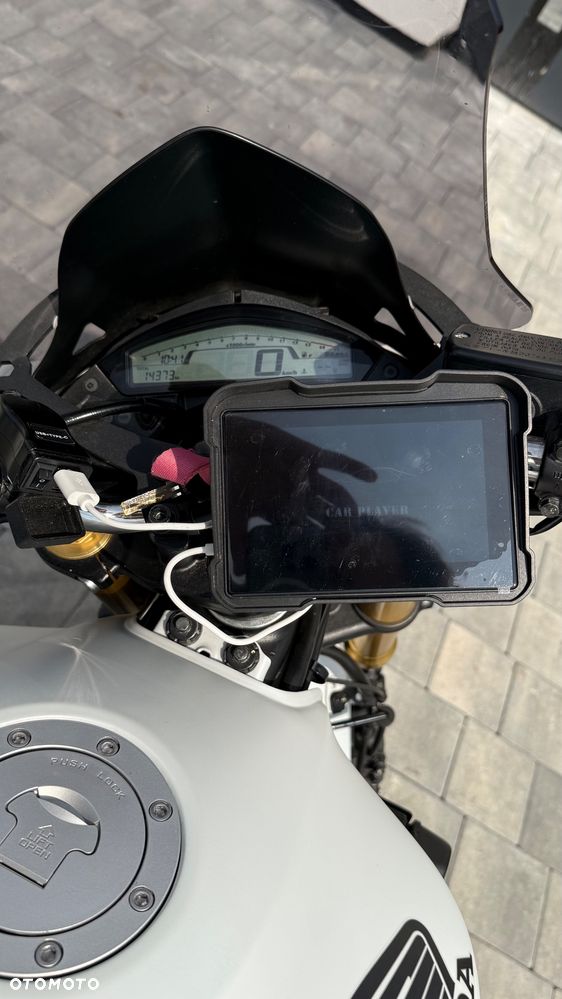 Honda Hornet - 11