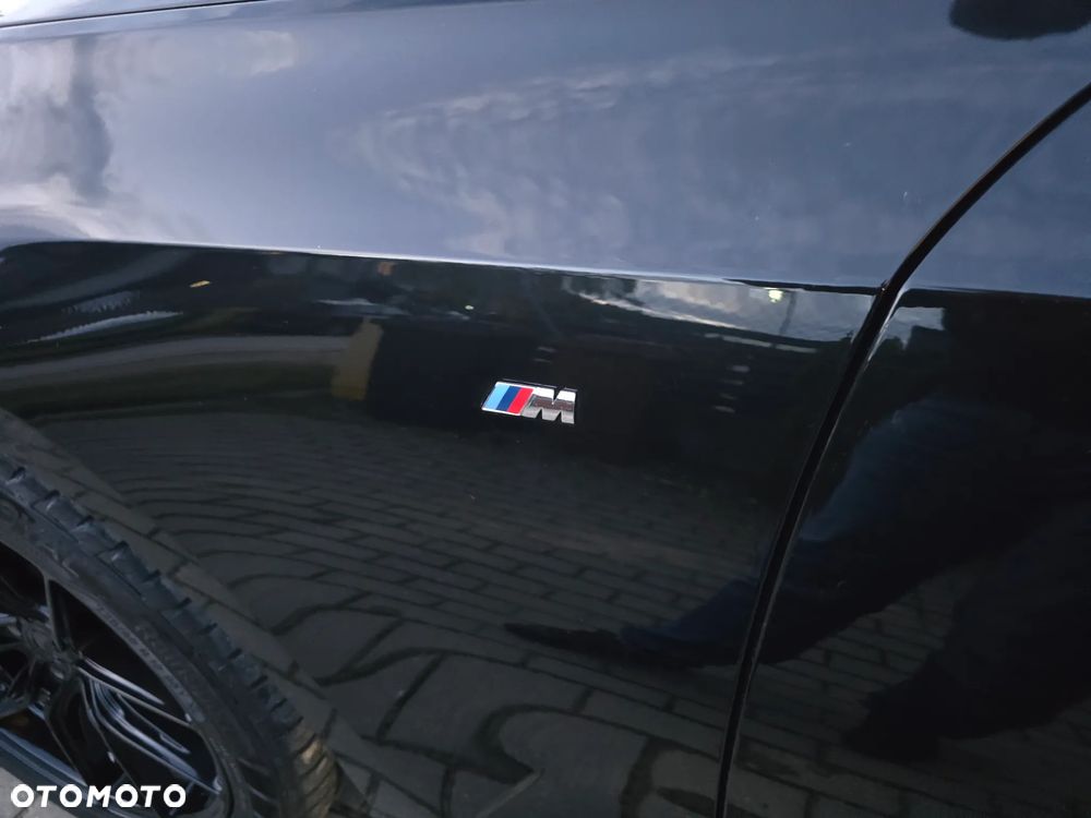 BMW Seria 3 318i M Sport - 8