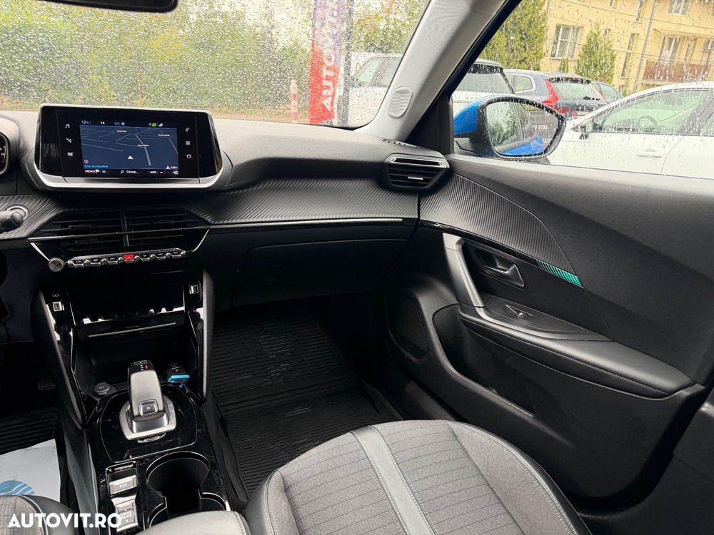 Peugeot 2008 1.5 BlueHDI STT EAT8 Allure - 7