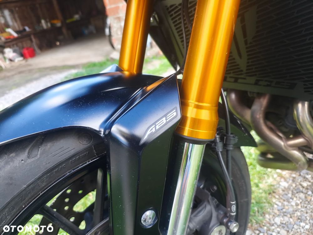 Yamaha MT - 14