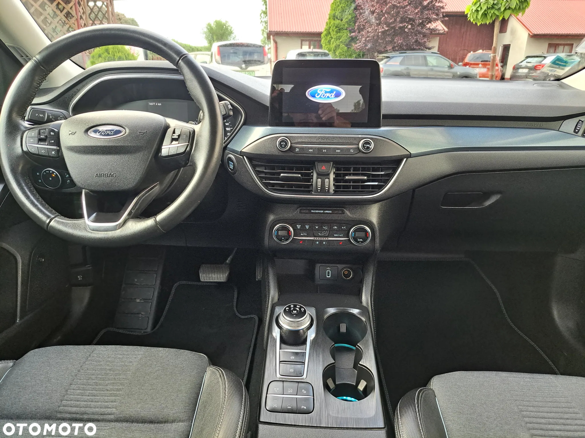 Ford Focus - 10
