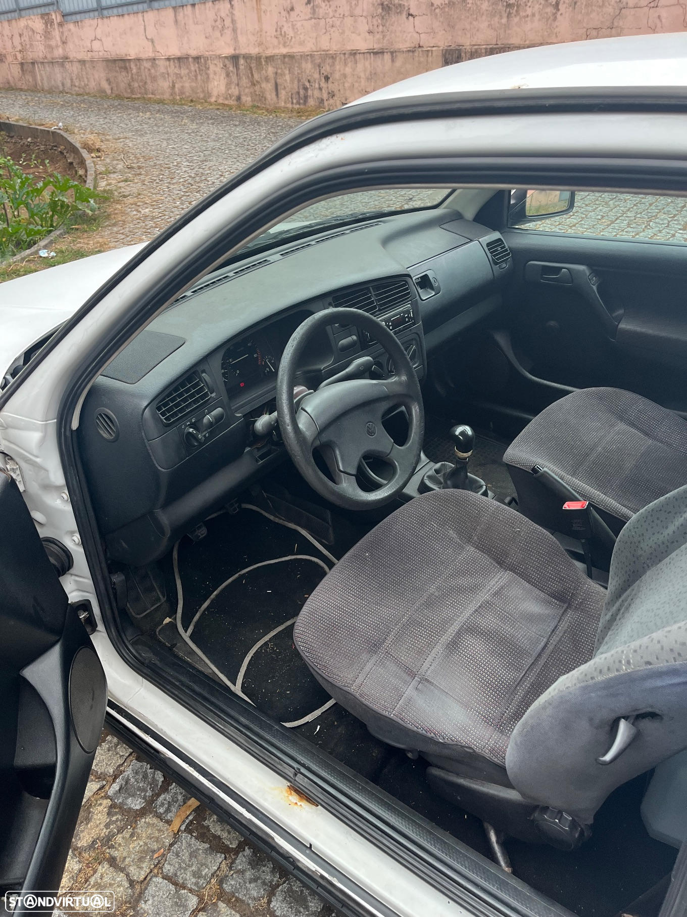 VW Golf 1.9 TD GL - 3
