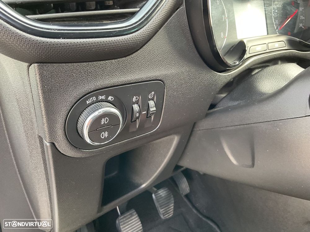 Opel Crossland 1.2 T GS Line - 22