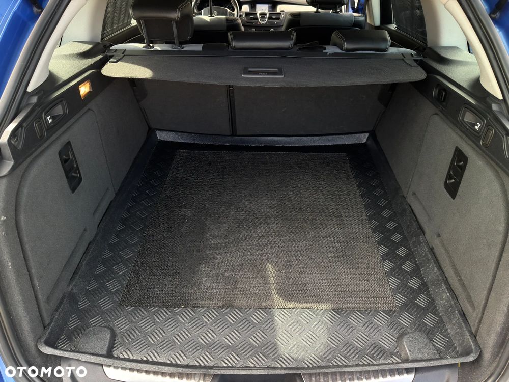 Renault Laguna 2.0 dCi Initiale ESM - 40