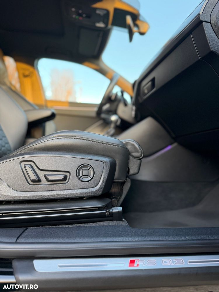 Audi RS Q3 RSQ3 2.5 TFSI quattro S tronic - 8