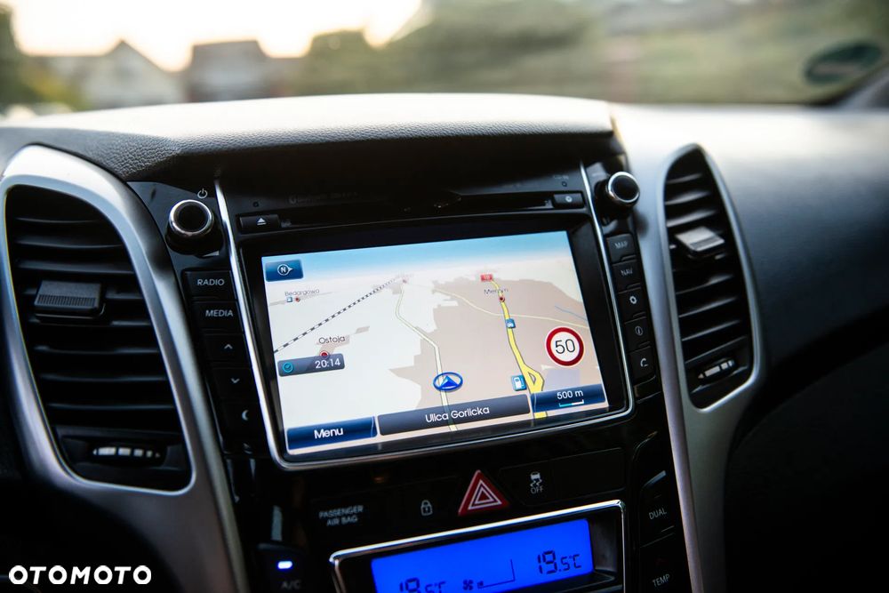 Hyundai i30 1.6 GDI Comfort - 22