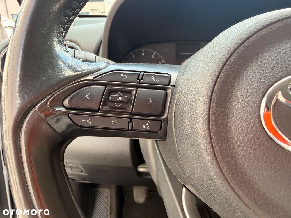 Toyota Yaris 1.5 Comfort - 17