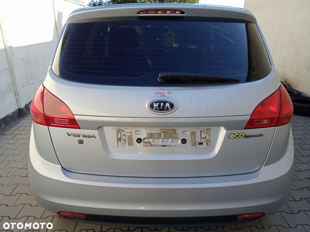 kia venga belka tył tylna oś kompletna 2009- - 1