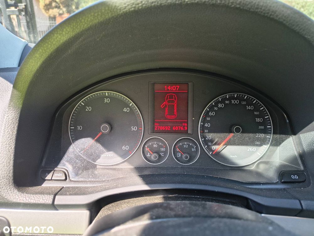 Volkswagen Golf 2.0 TDI Comfortline - 9