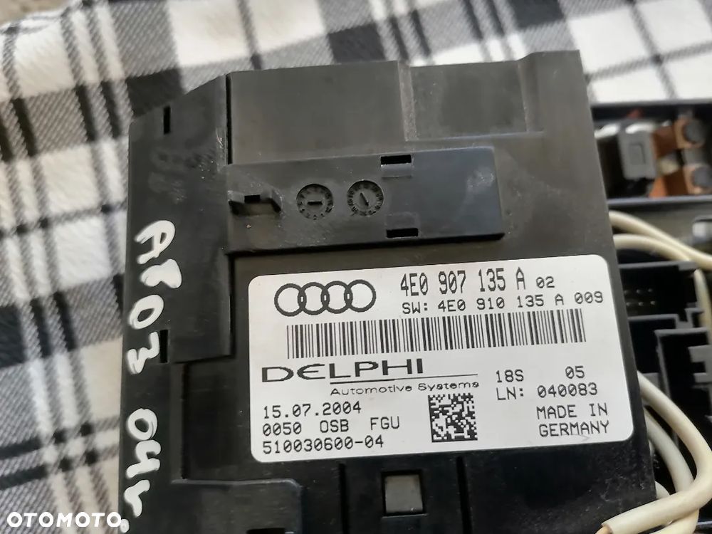 Lampka Podsufitki Link Home Pamięć Bram Audi A8 D3 - 8