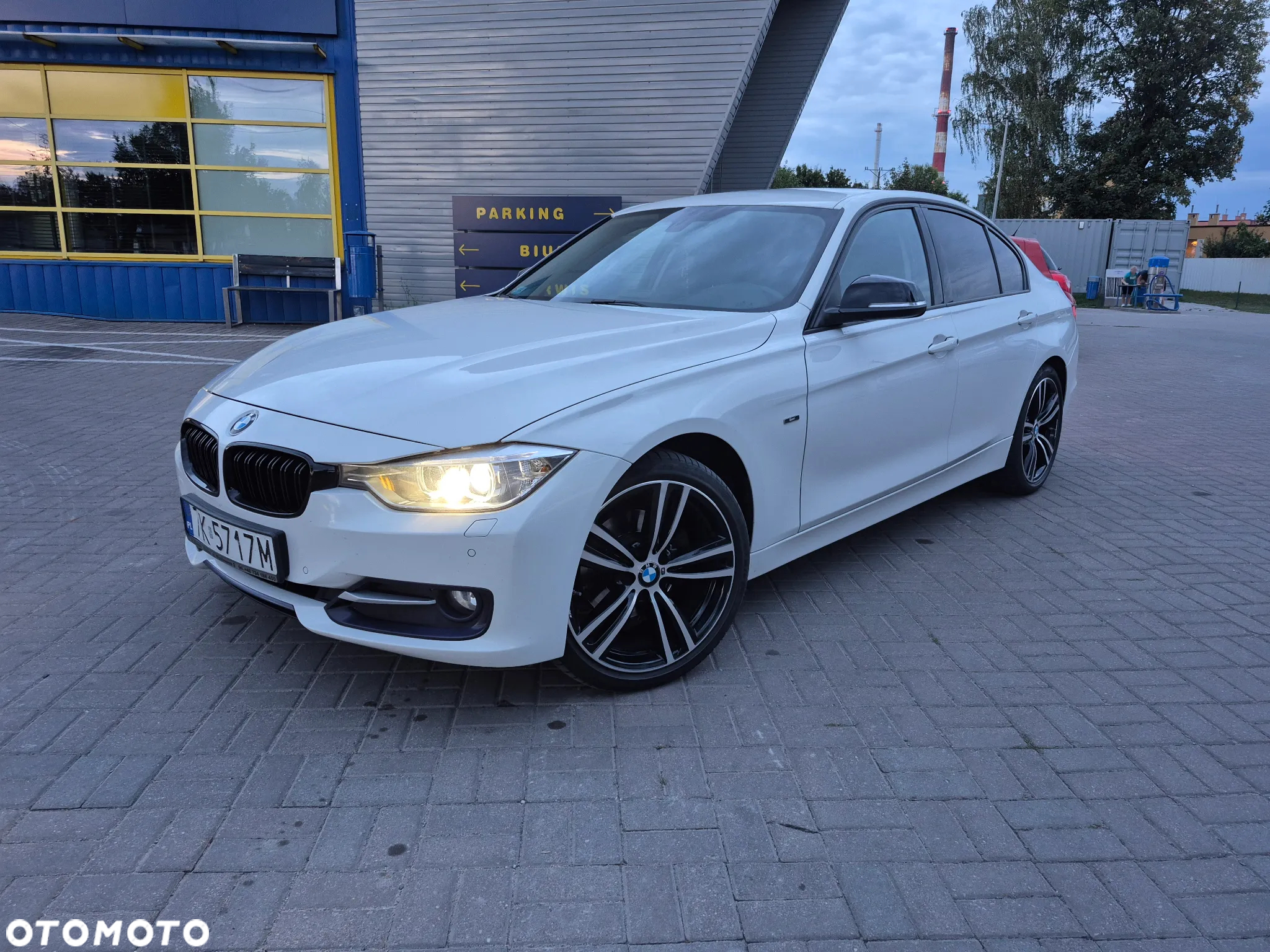 BMW Seria 3 - 21