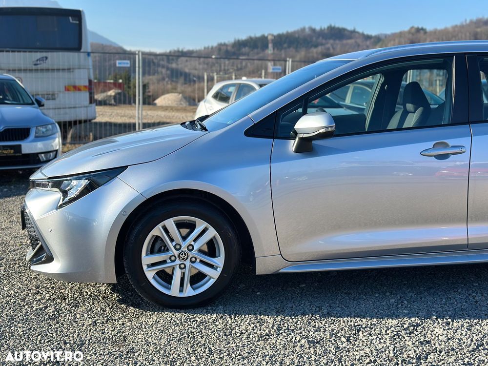 Toyota Corolla 1.8 Hybrid Touring Sports Business Edition - 32