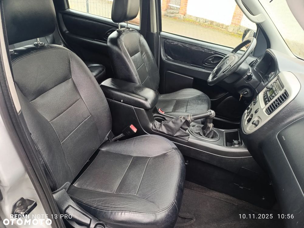 Ford Maverick Highclass - 18