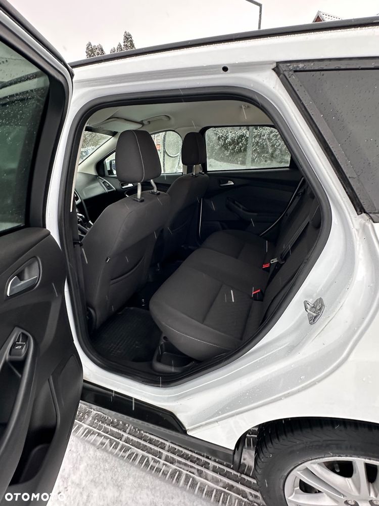 Ford Focus - 16