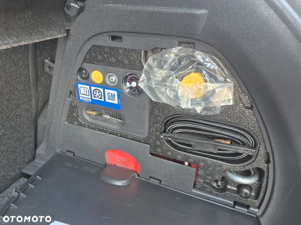 Opel Corsa - 23