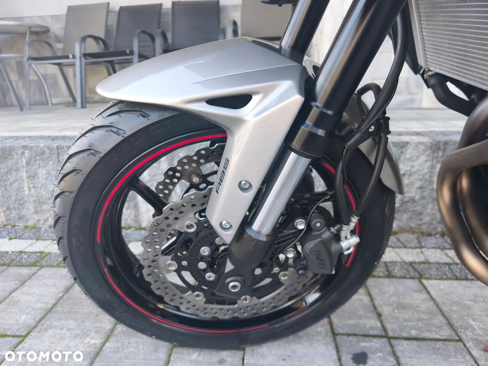 Kawasaki Versys 650 - 22