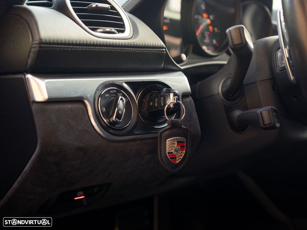 Porsche 718 Cayman GTS PDK - 15