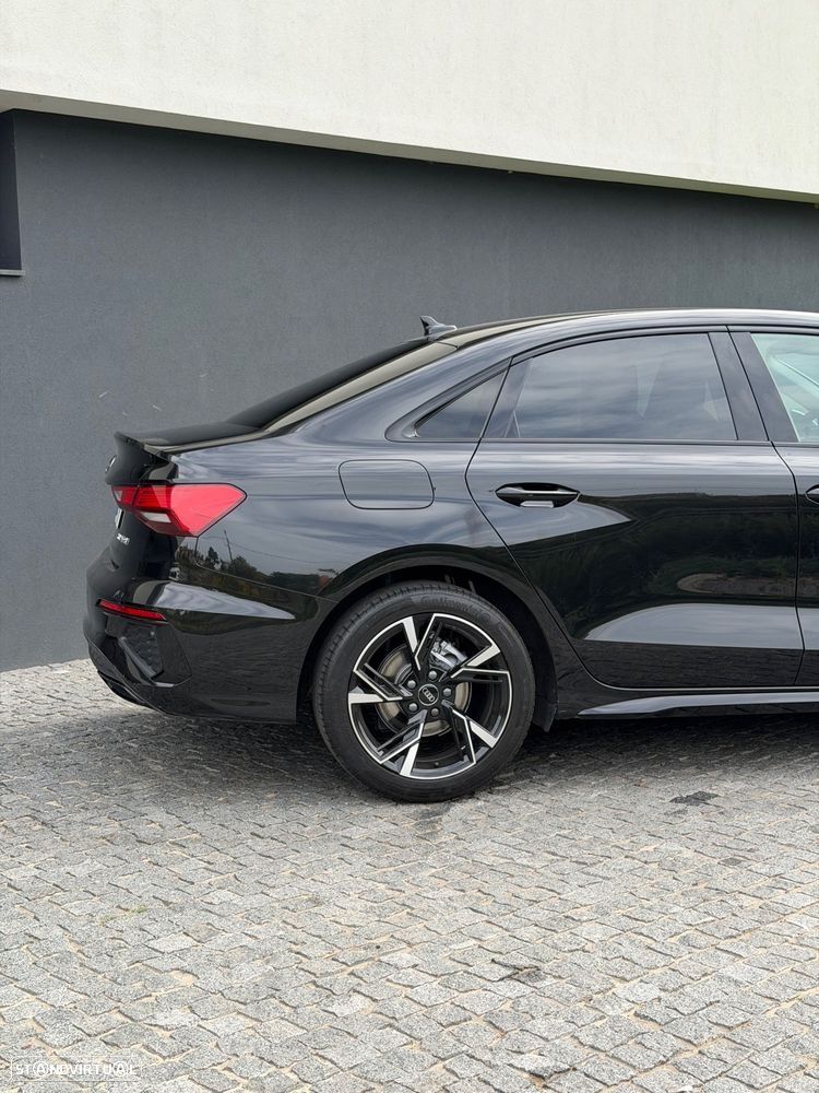 Audi A3 Limousine 30 TFSI S line S tronic - 4