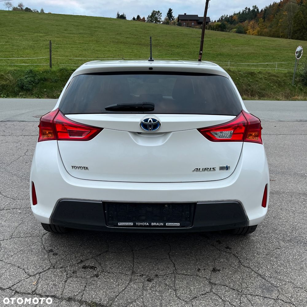 Toyota Auris 1.8 HSD Luna - 6