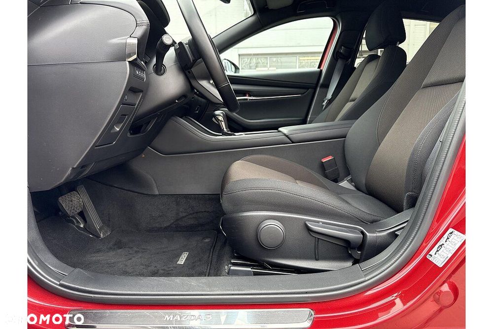 Mazda 3 - 7
