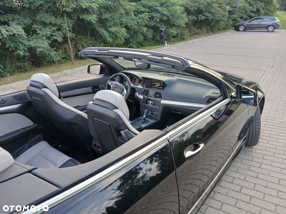 Mercedes-Benz Klasa E 350 CDI BlueEff - 16