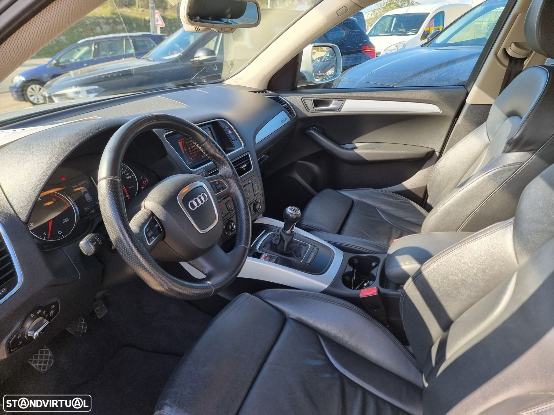Audi Q5 2.0 TDI Sport - 9