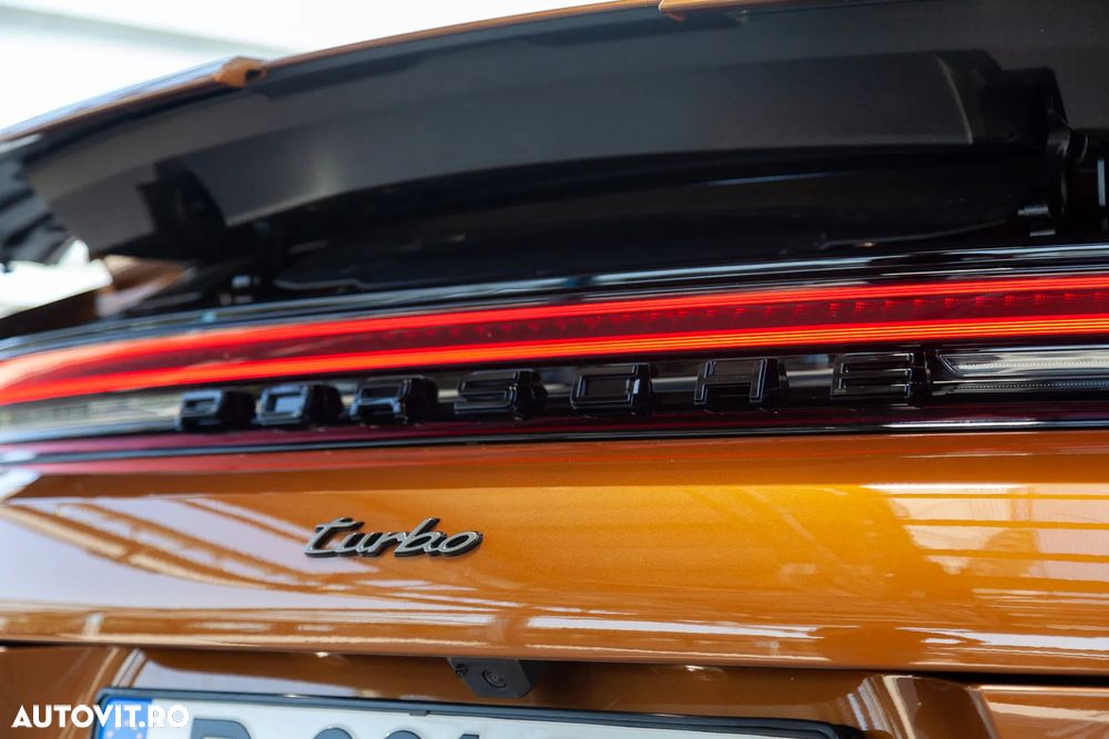Porsche Panamera Turbo E-Hybrid - 17
