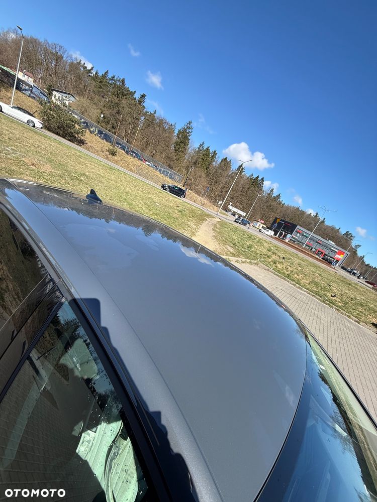 Volkswagen Golf 1.5 eTSI EVO R-Line DSG - 9