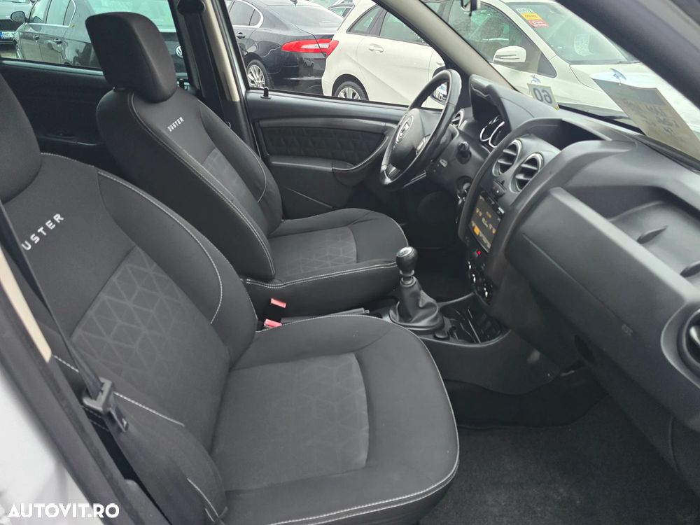 Dacia Duster 1.5 dCi 4x2 Prestige - 10
