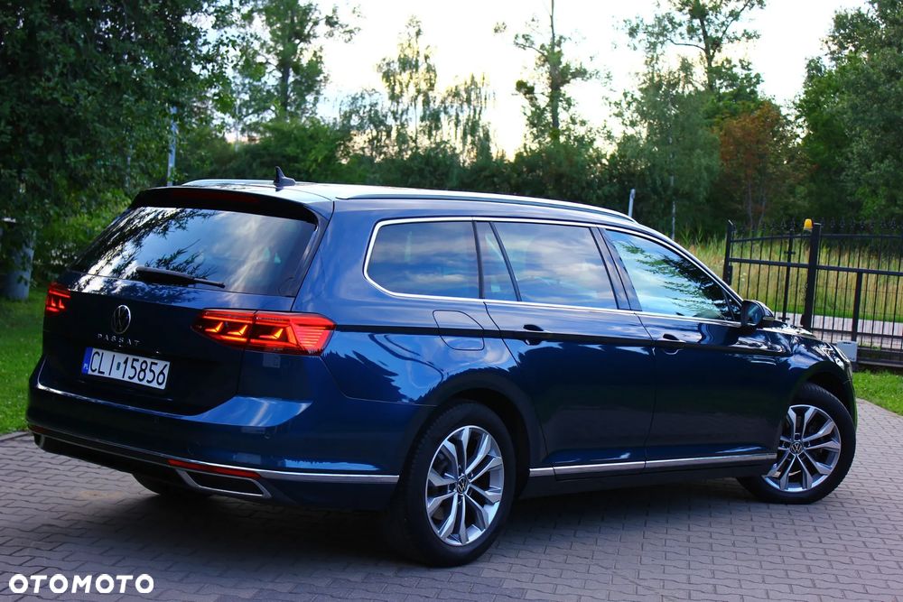 Volkswagen Passat 2.0 TDI SCR DSG Elegance - 14