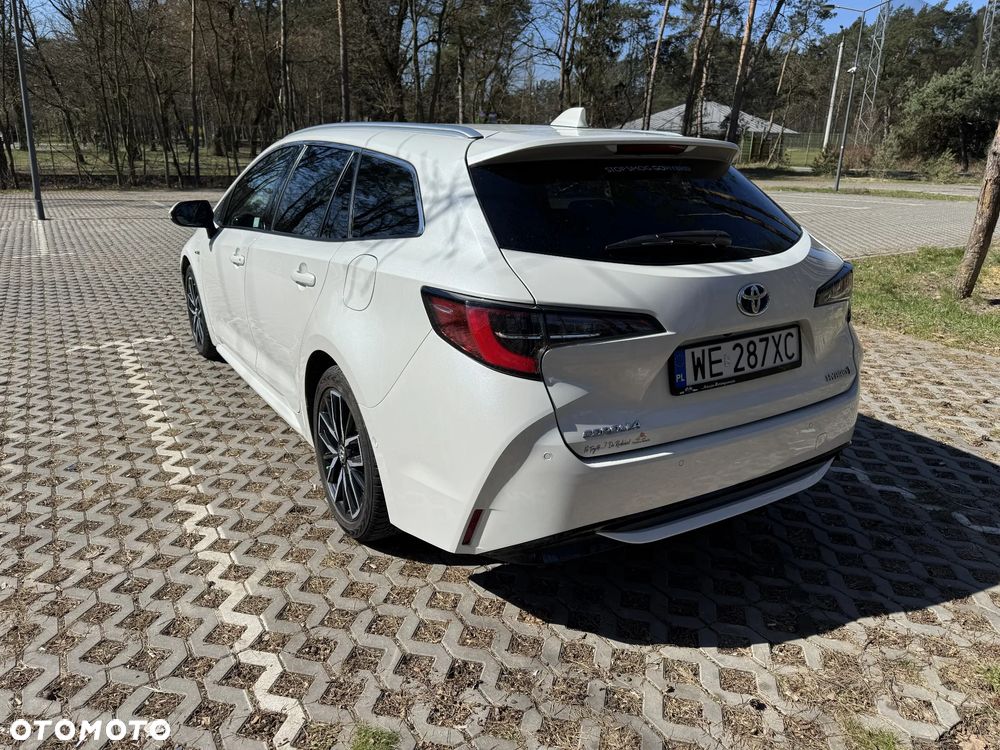 Toyota Corolla 2.0 Hybrid Executive - 5