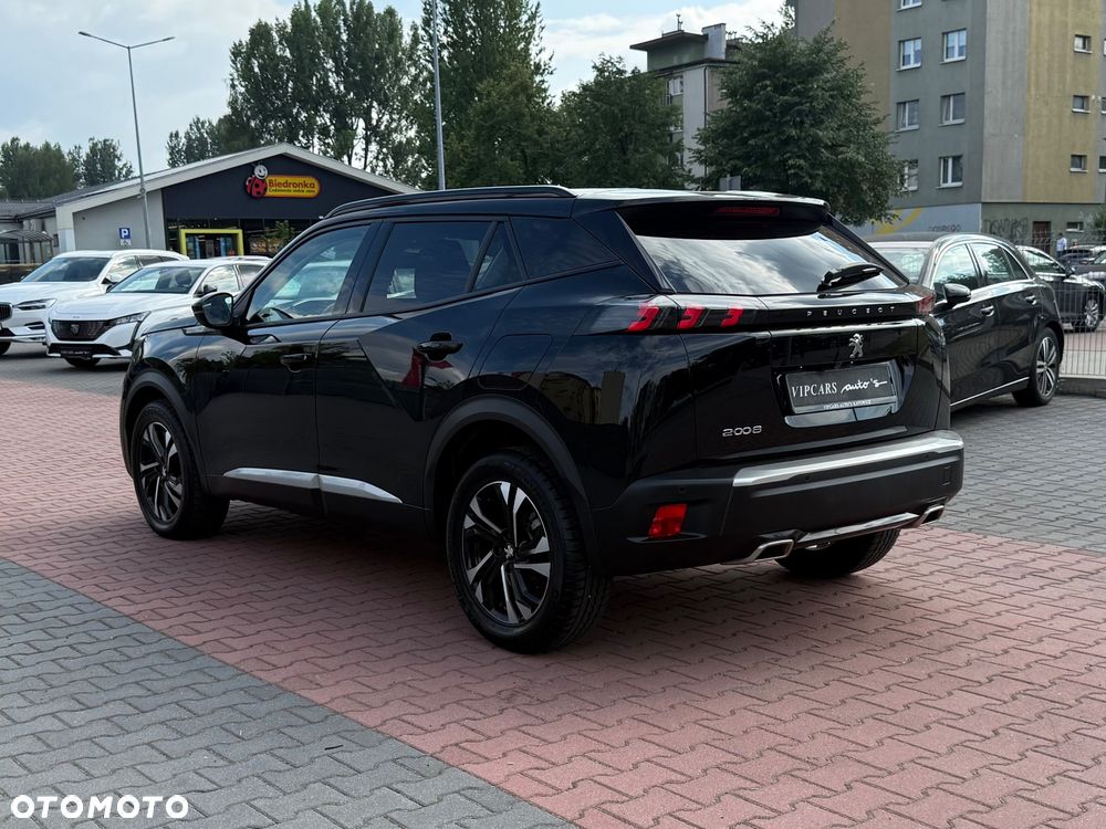 Peugeot 2008 PureTech 130 Allure - 17