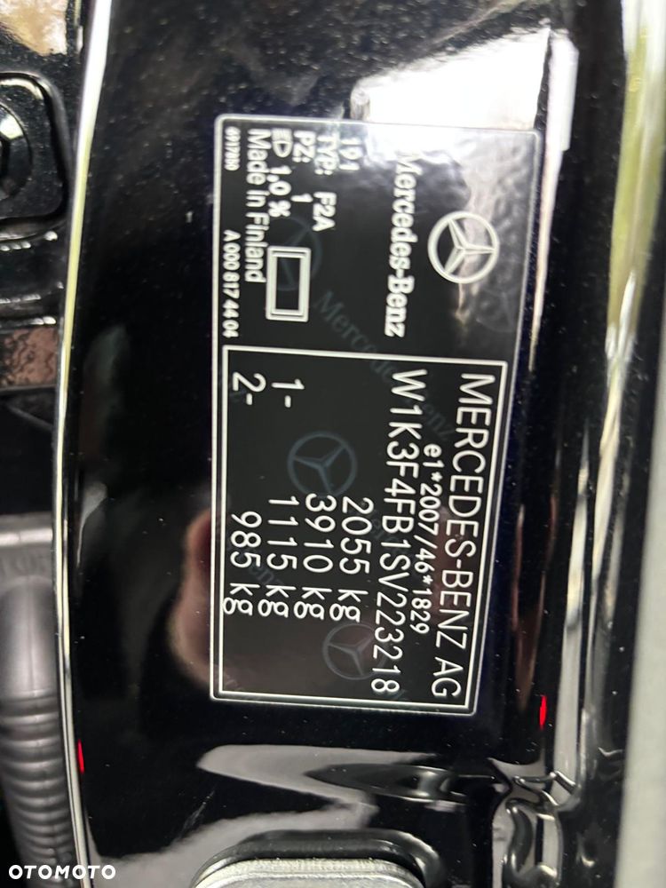 Mercedes-Benz Klasa A 220 4-Matic AMG Line 8G-DCT - 10