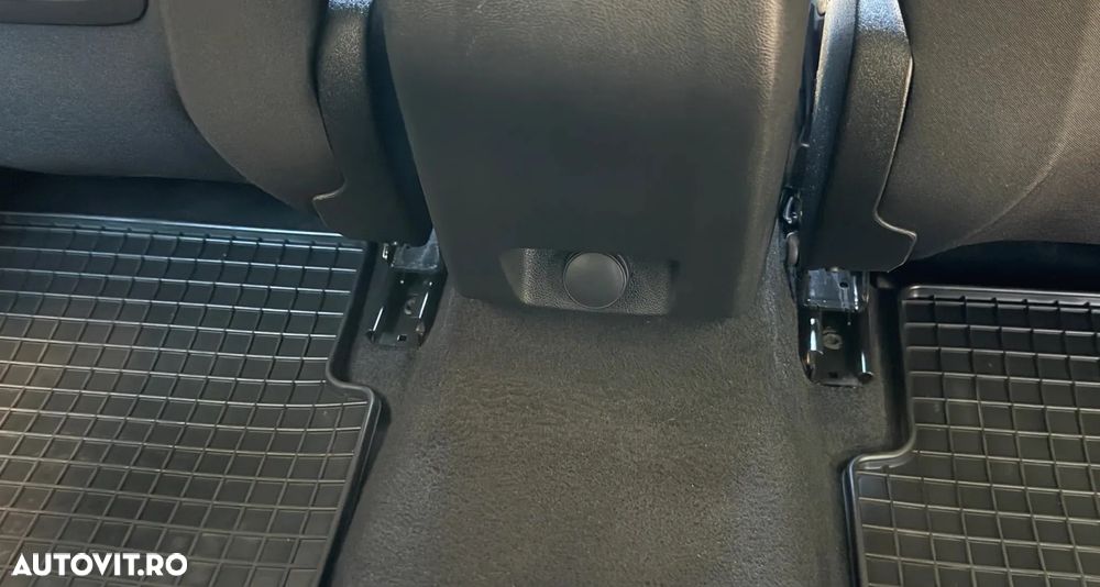 Ford Focus 1.0 EcoBoost Titanium - 21