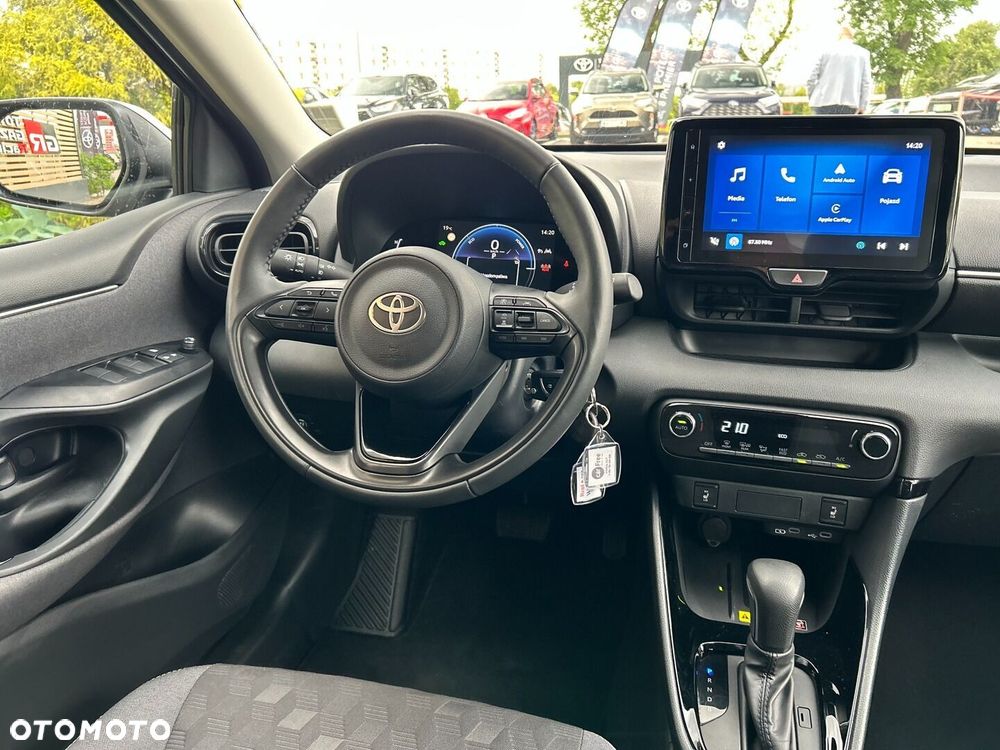 Toyota Yaris Hybrid 1.5 Style - 12