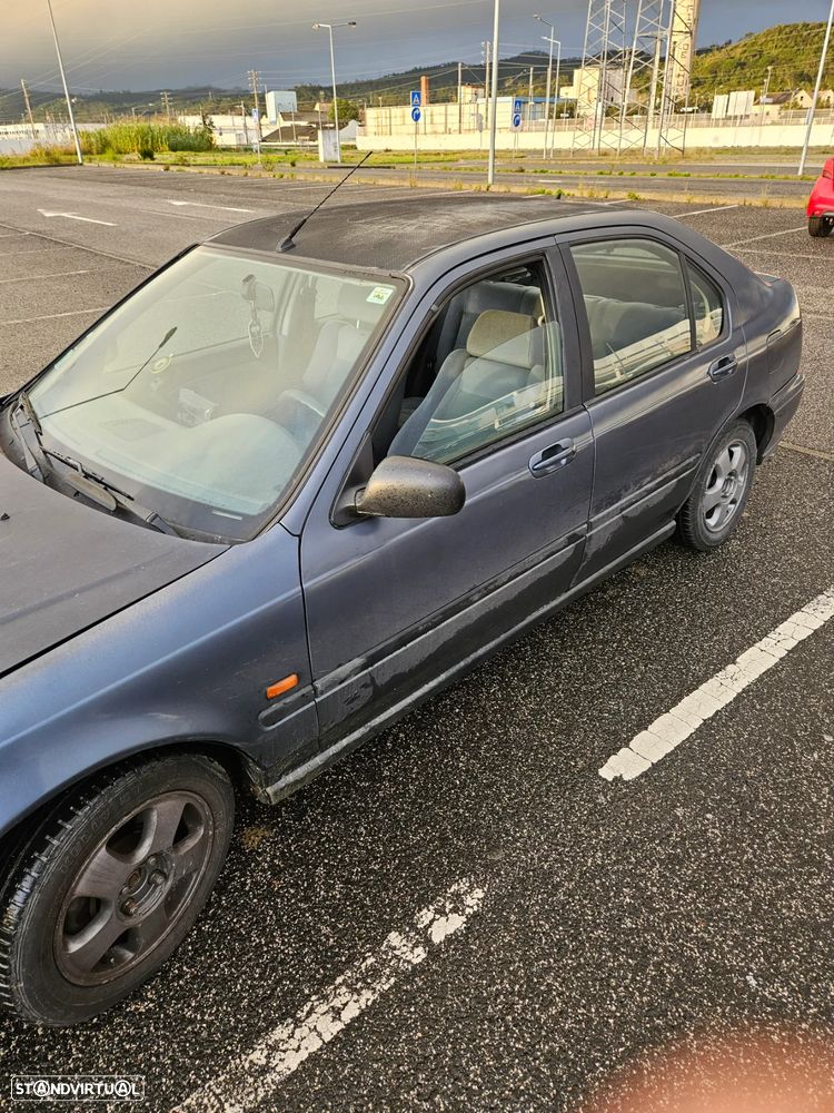 Honda Civic 1.4i - 13