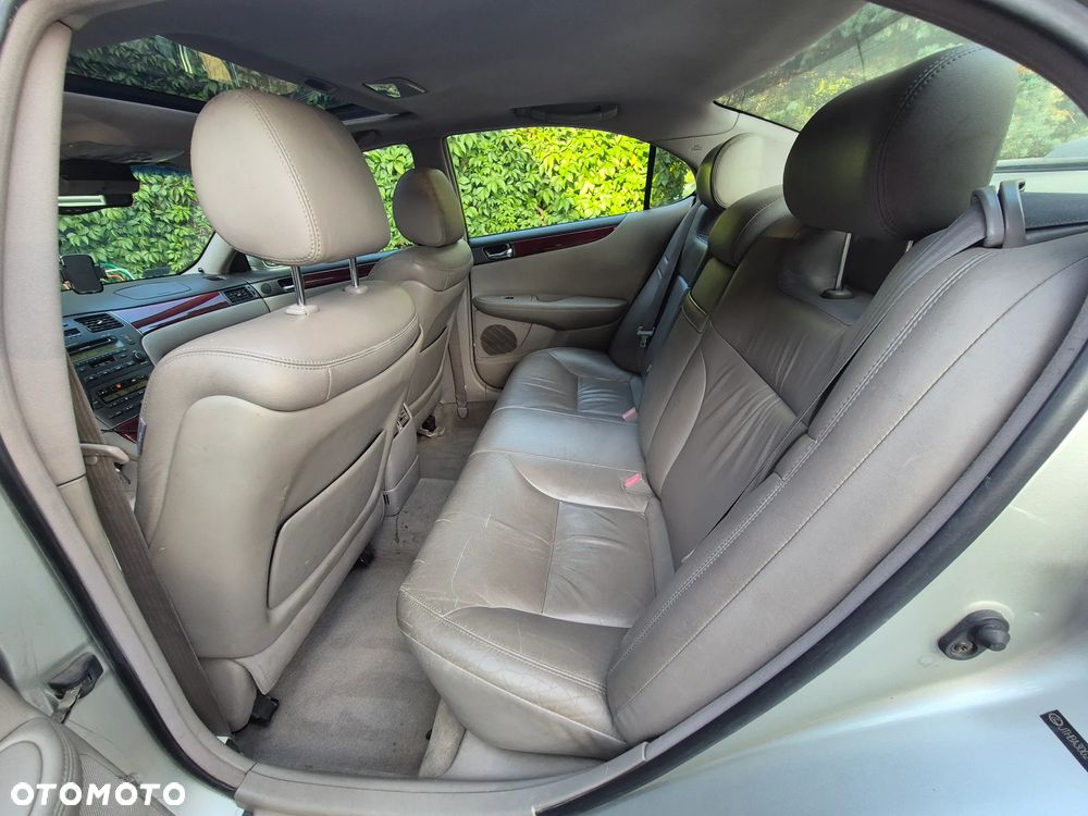 Lexus ES Standard - 6