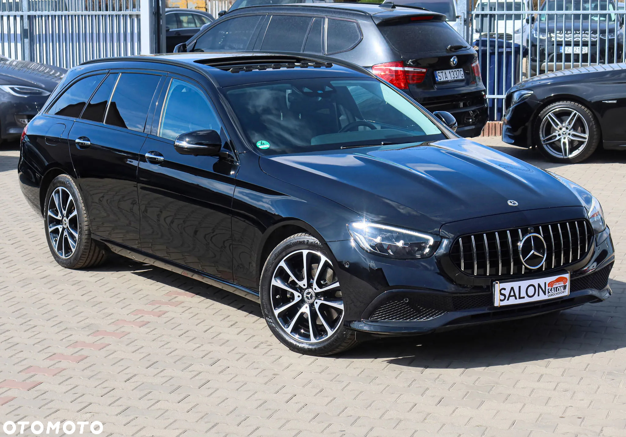 Mercedes-Benz Klasa E 220 d 4Matic T 9G-TRONIC Avantgarde - 2