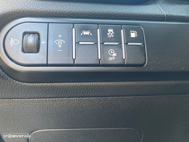 Kia XCeed 1.6 GDi PHEV Tech - 16