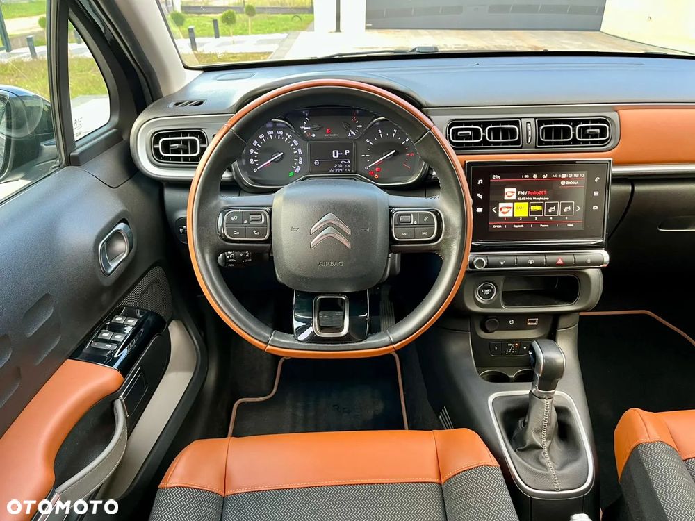 Citroën C3 1.2 PureTech Shine EAT6 - 19