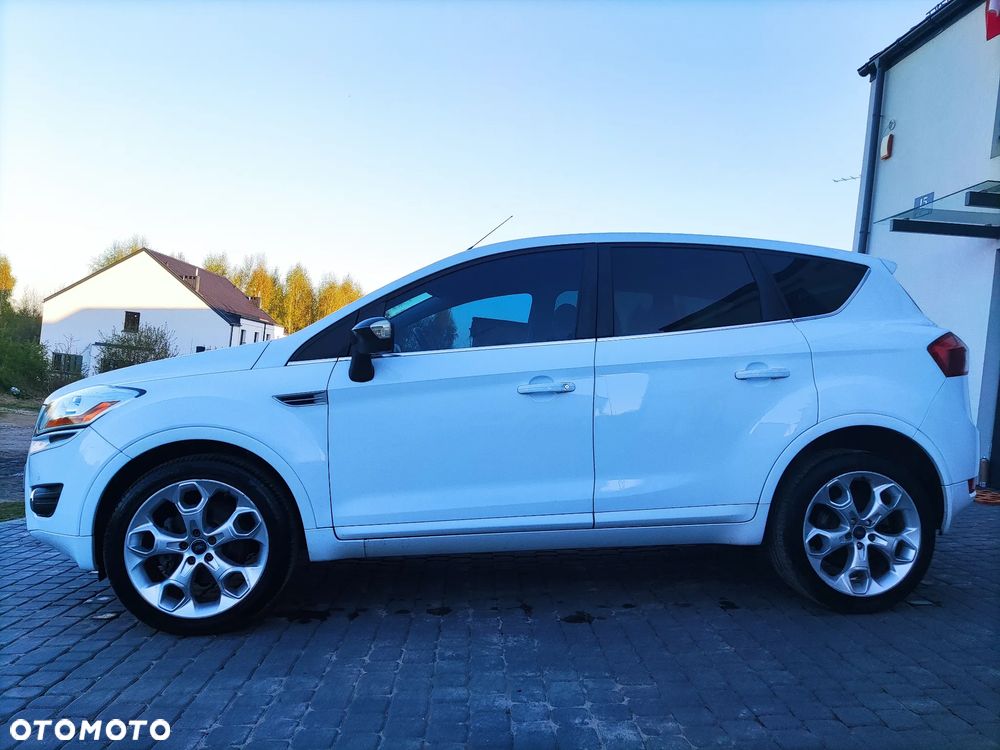 Ford Kuga 2.0 TDCi 2x4 Titanium - 15