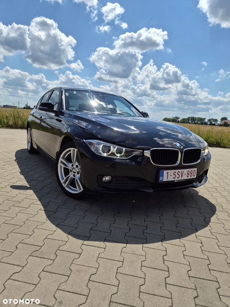 BMW Seria 3 316d - 1