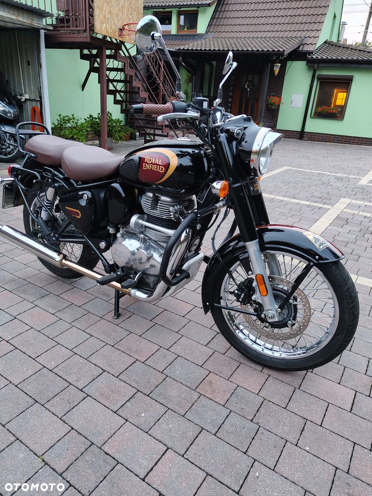 Royal Enfield Classic - 1