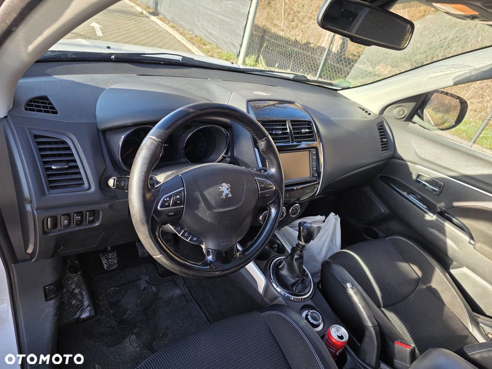 Peugeot 4008 - 7