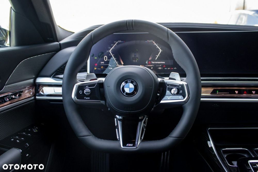 BMW Seria 7 - 23