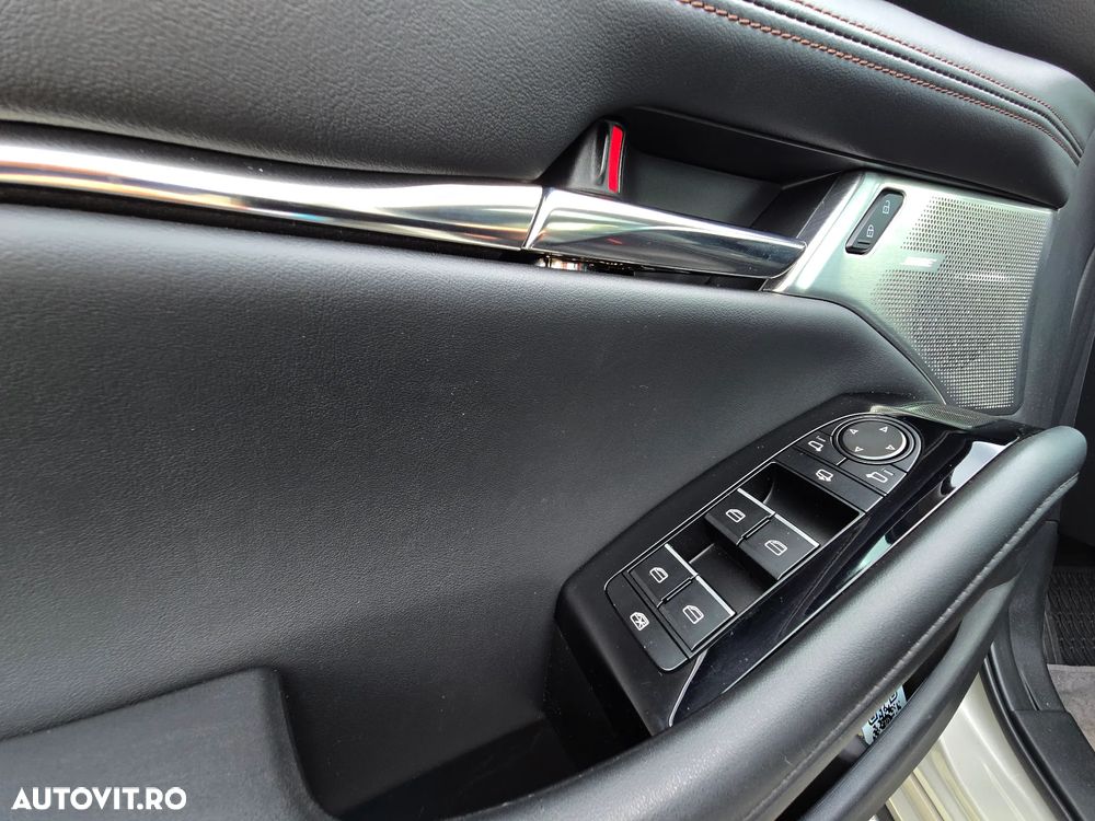 Mazda 3 e-Skyactiv X186 AT MHEV GT+ - 9