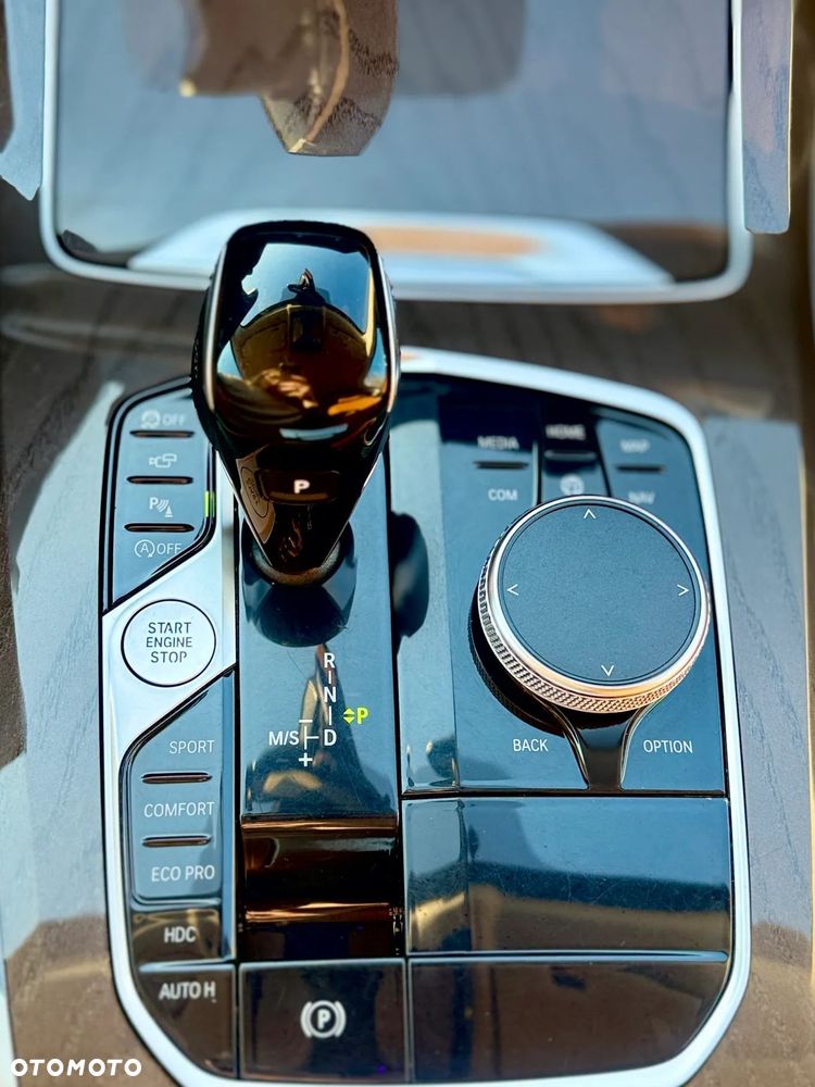 BMW X5 xDrive25d - 11